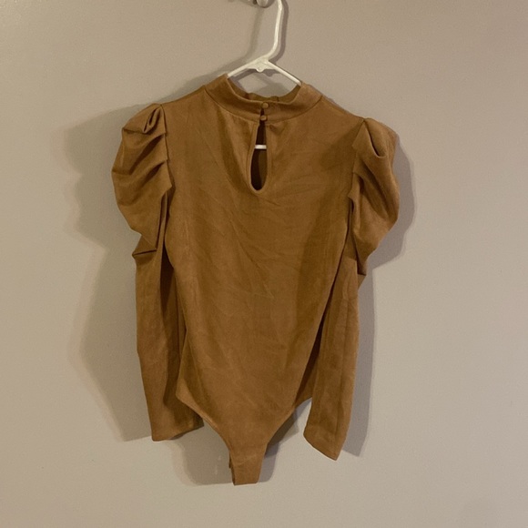 Julie’s Ivy and Leo mocha bodysuit - Picture 2 of 8